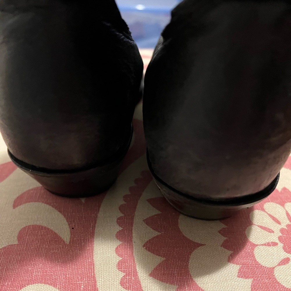 Gently Worn and well cared for Women’s Black Leather Upper Slouch Cowboy Boots - Picture 12 of 14